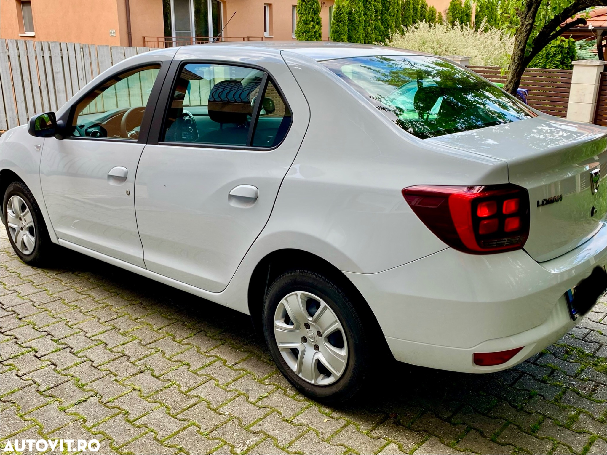 Dacia Logan 1.5 Blue dCi Laureate - 27