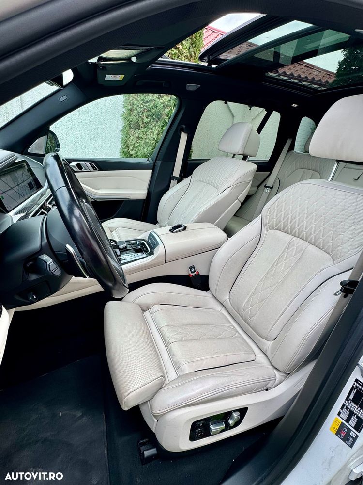 BMW X5 xDrive45e - 24