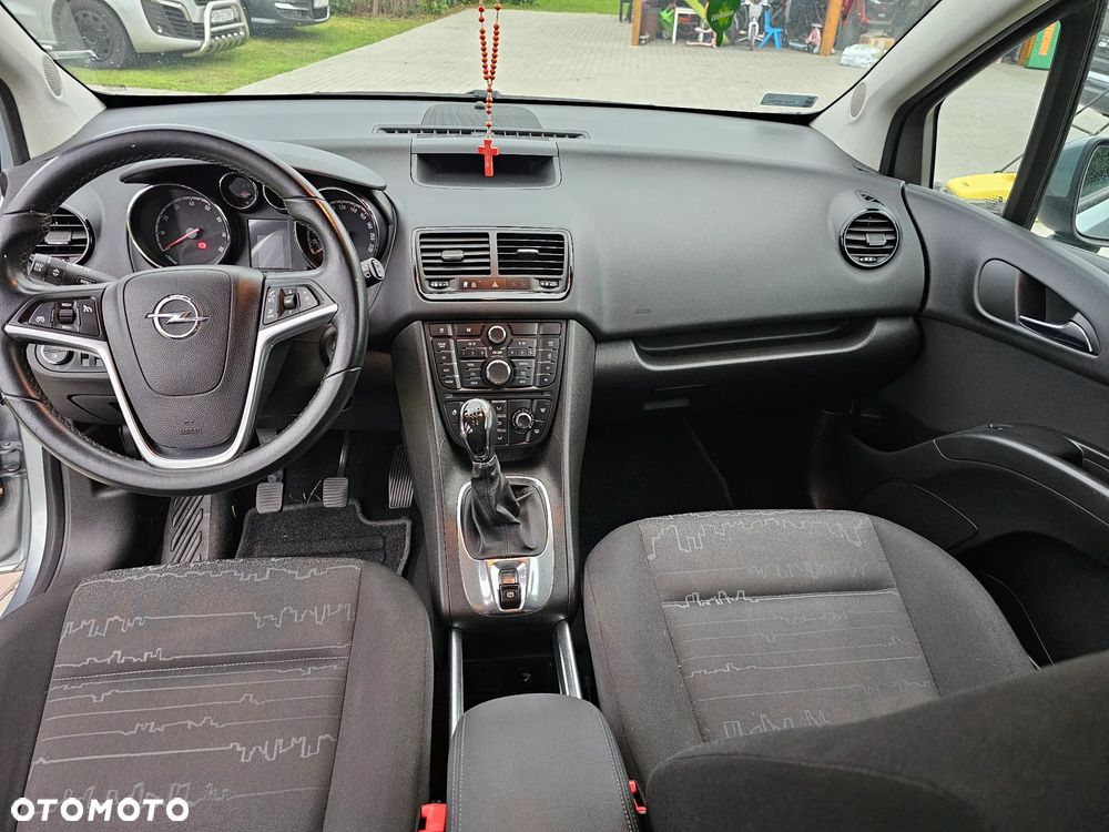 Opel Meriva 1.4 T Essentia - 9