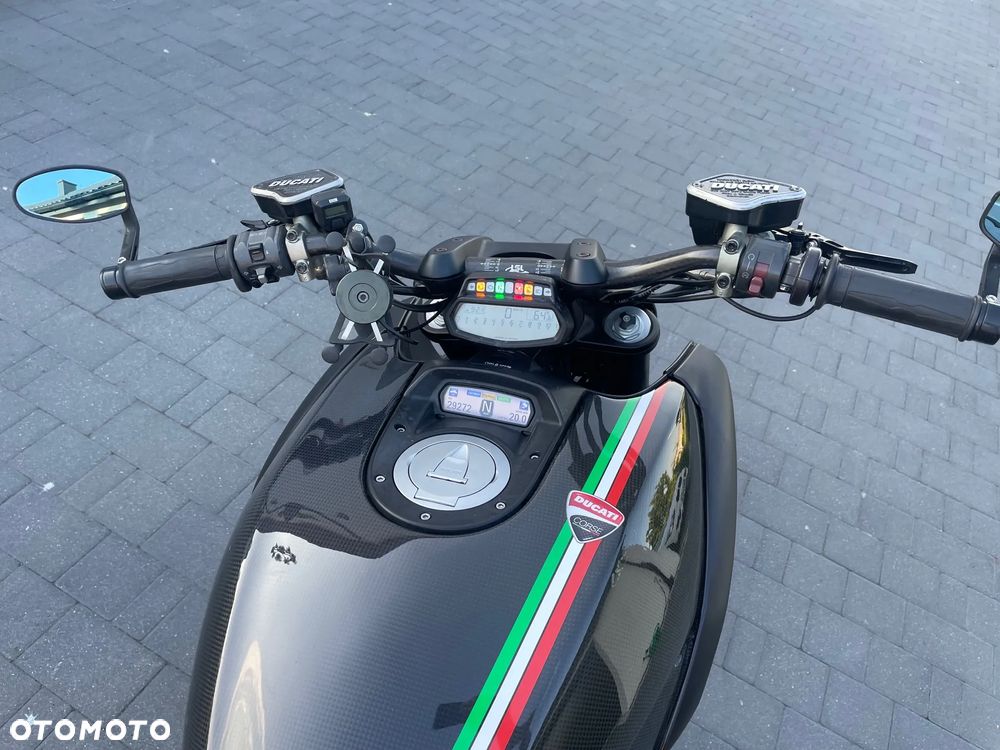 Ducati Diavel - 19