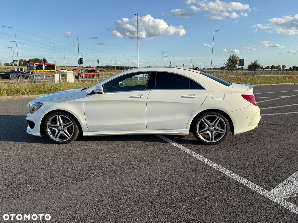 Mercedes-Benz CLA 250 4-Matic - 5