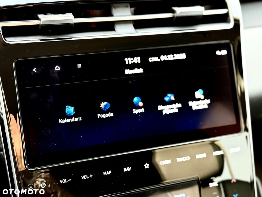 Hyundai Tucson 1.6 T-GDi HEV Executive 2WD - 39