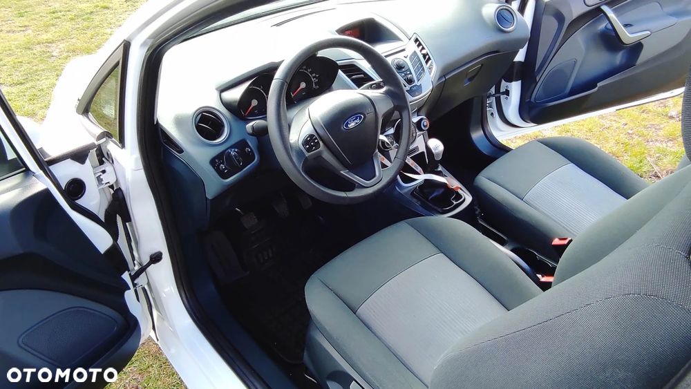 Ford Fiesta 1.25 Silver X - 9