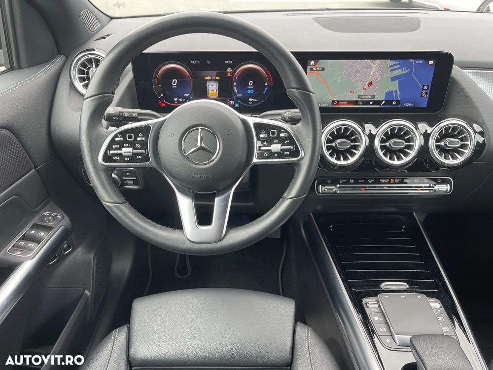 Mercedes-Benz GLA 250 e 8G-DCT Progressive - 23