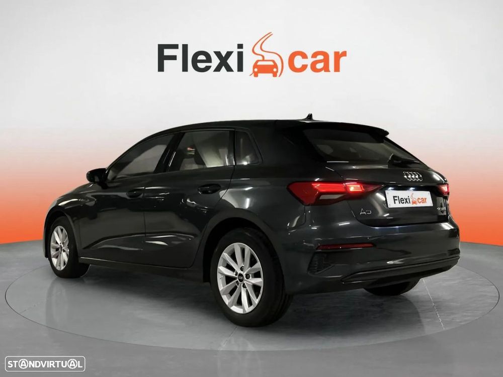 Audi A3 Sportback 30 TFSI S tronic - 4