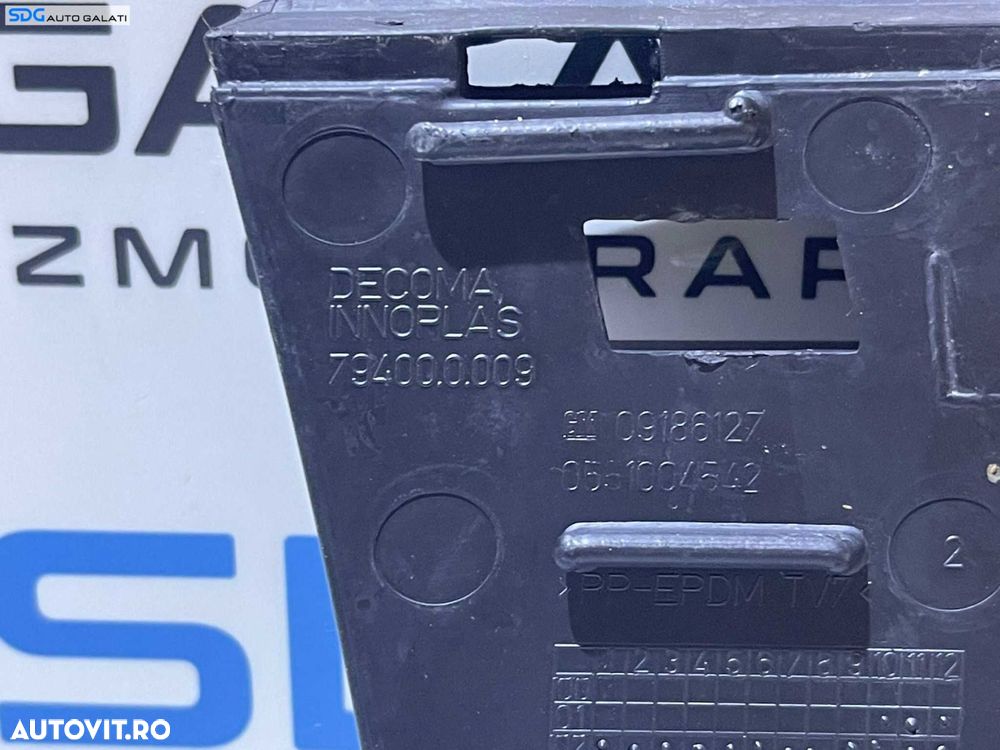 Grila Ornament Proiector Ceata Stanga Spoiler Bara Fata Opel Vectra C Non Facelift 2002 - 2005 Cod 09186127 0551004542 [L7915] - 3