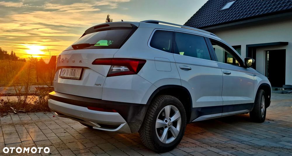 Skoda Karoq 2.0 TDI SCR 4x4 Scout DSG - 2