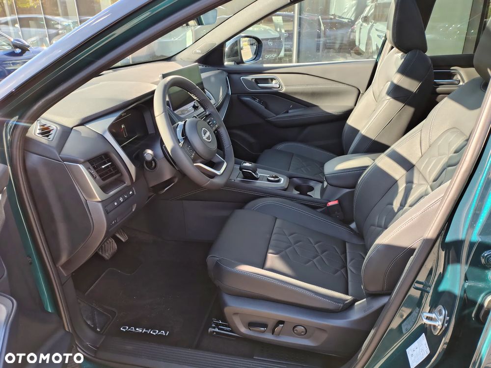 Nissan Qashqai 1.3 DIG-T mHEV 4x4 Tekna Xtronic - 30