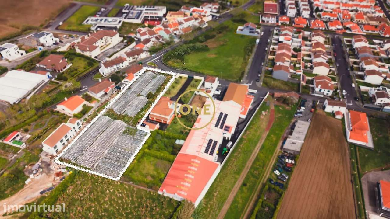 Terreno - Grande imagem: 2/22