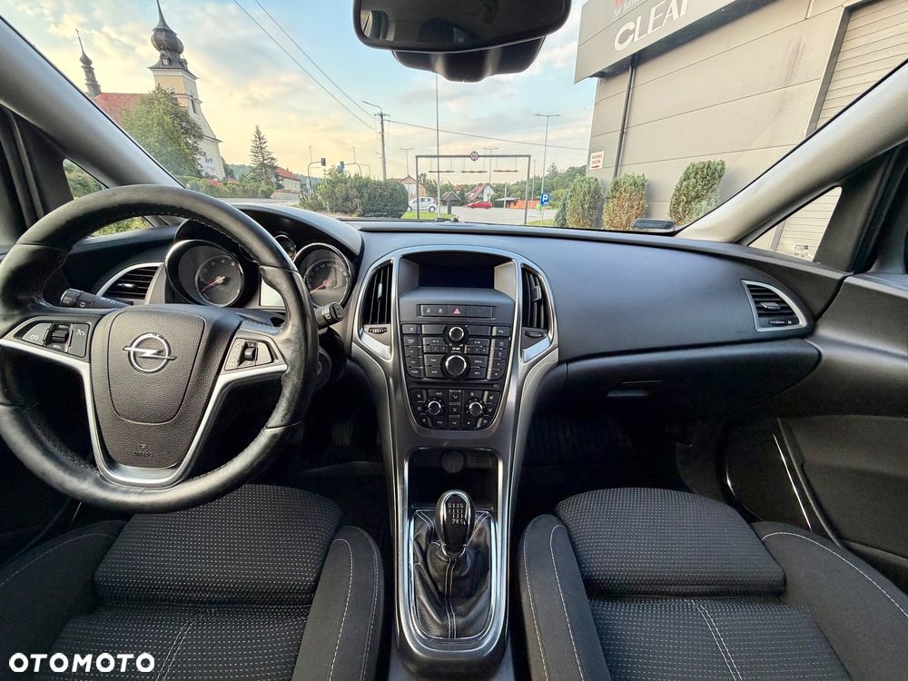Opel Astra 1.4 Turbo Cosmo - 31