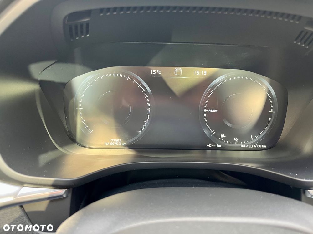 Volvo XC 60 T8 AWD Plug-In Hybrid Polestar Engineered - 9