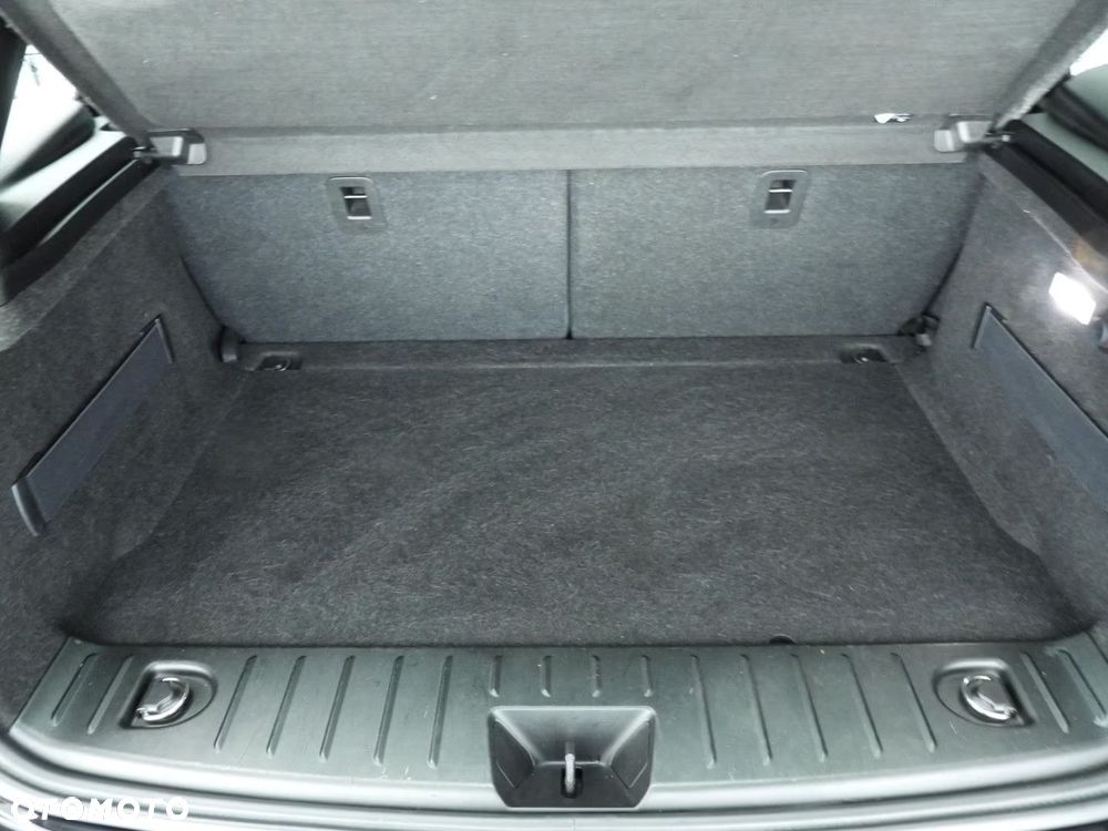 BMW i3 (60 Ah) - 18