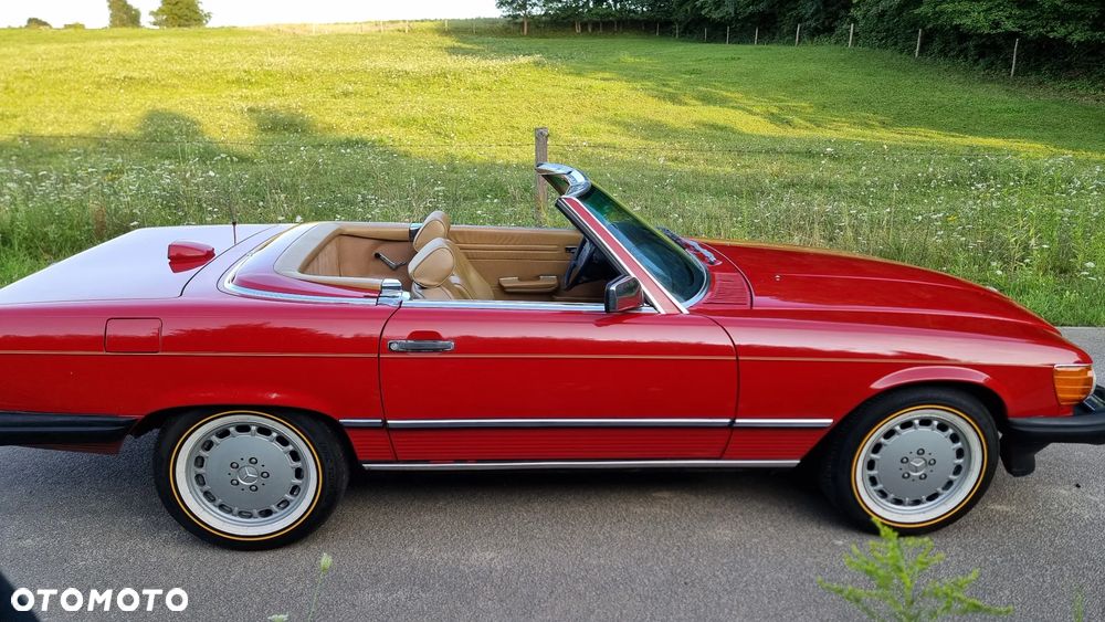 Mercedes-Benz SL - 1