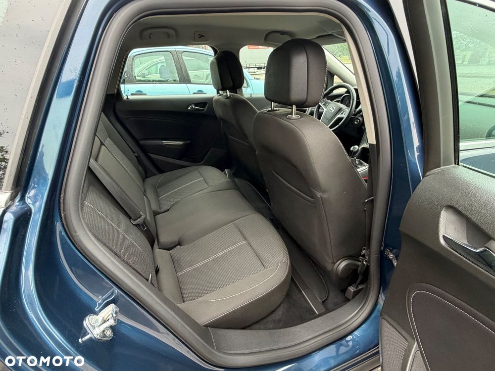 Opel Astra 1.6 T 111 - 20