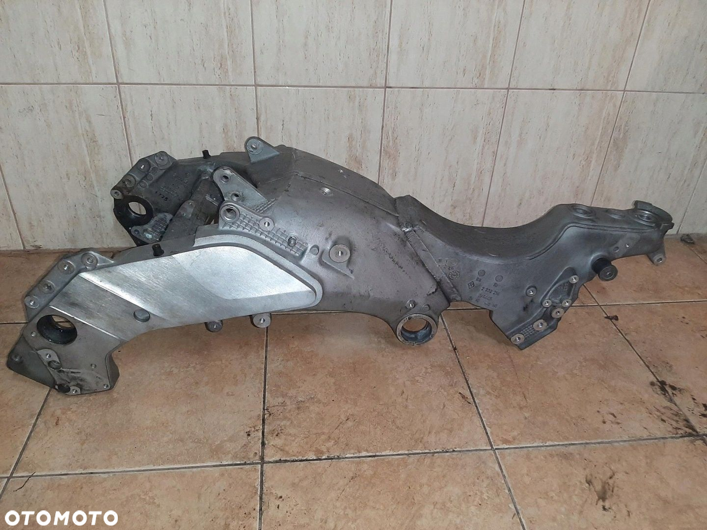 RAMA BMW K 1200 RS - 2