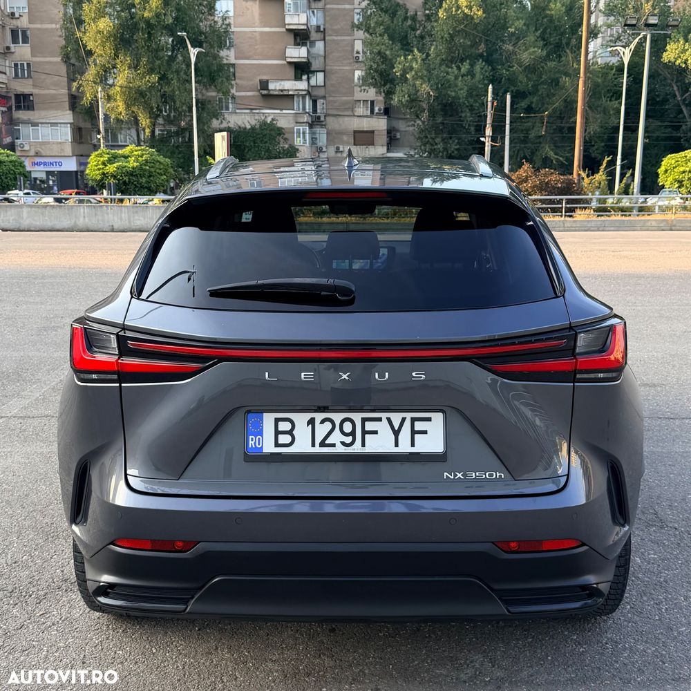 Lexus Seria NX - 14