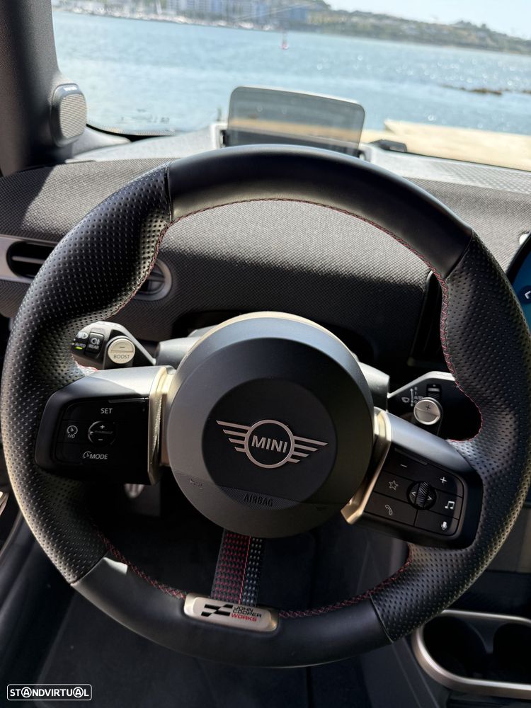 MINI Cabrio John Cooper Works Premium Essential Auto - 5