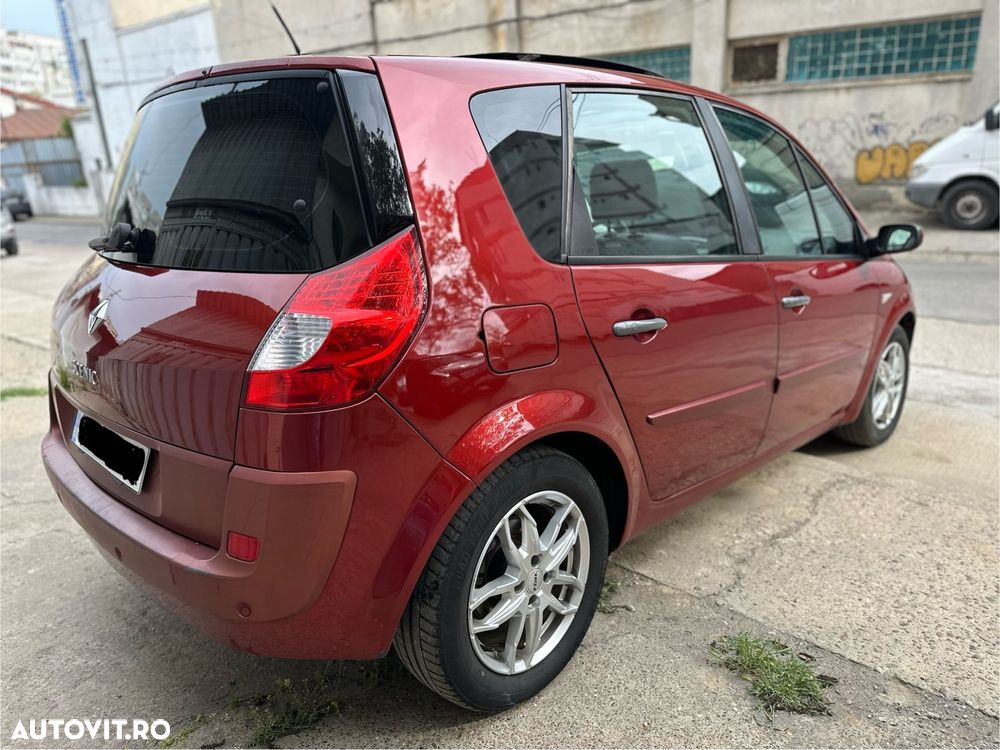 Renault Scenic 1.9 dCi FAP Privilege - 7