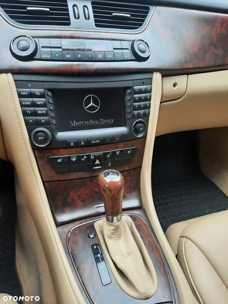 Mercedes-Benz CLS - 30