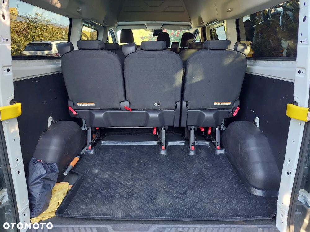 Ford Transit Custom - 11
