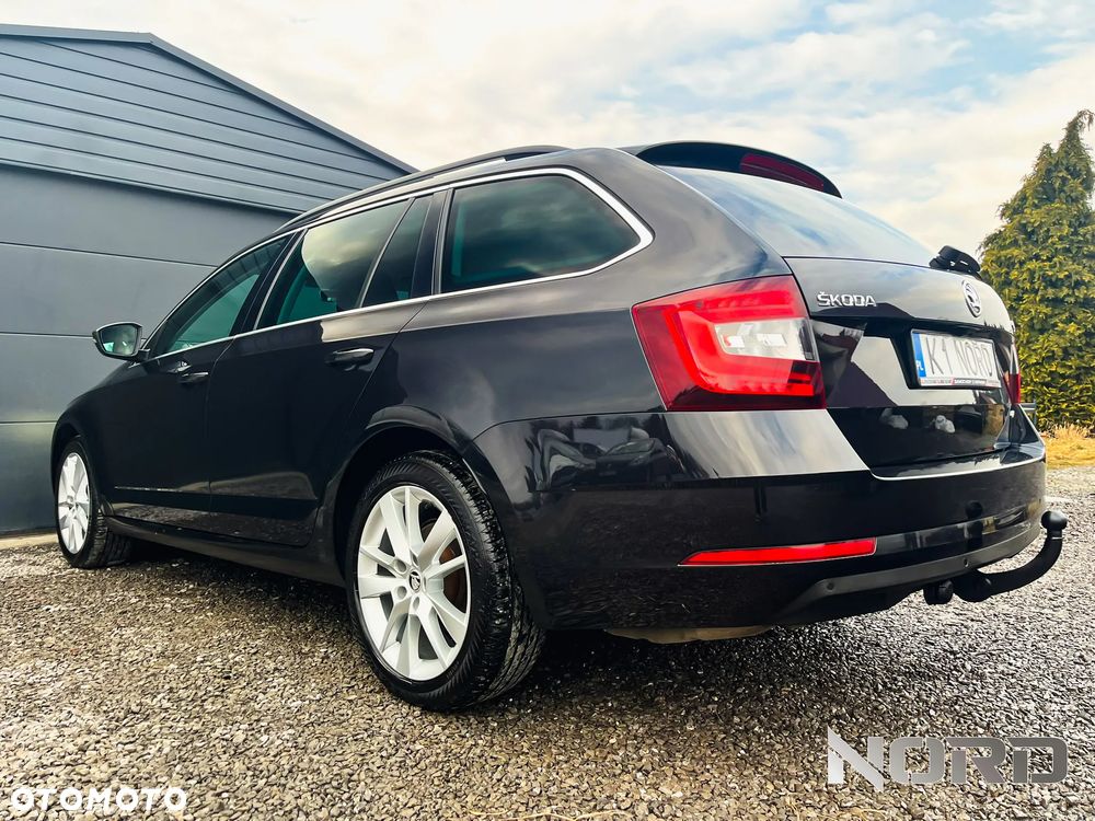 Skoda Octavia 2.0 TDI 4x4 DSG Style - 8