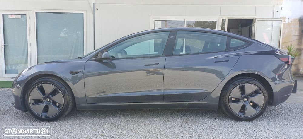 Tesla Model 3 Standard Range Plus RWD - 4