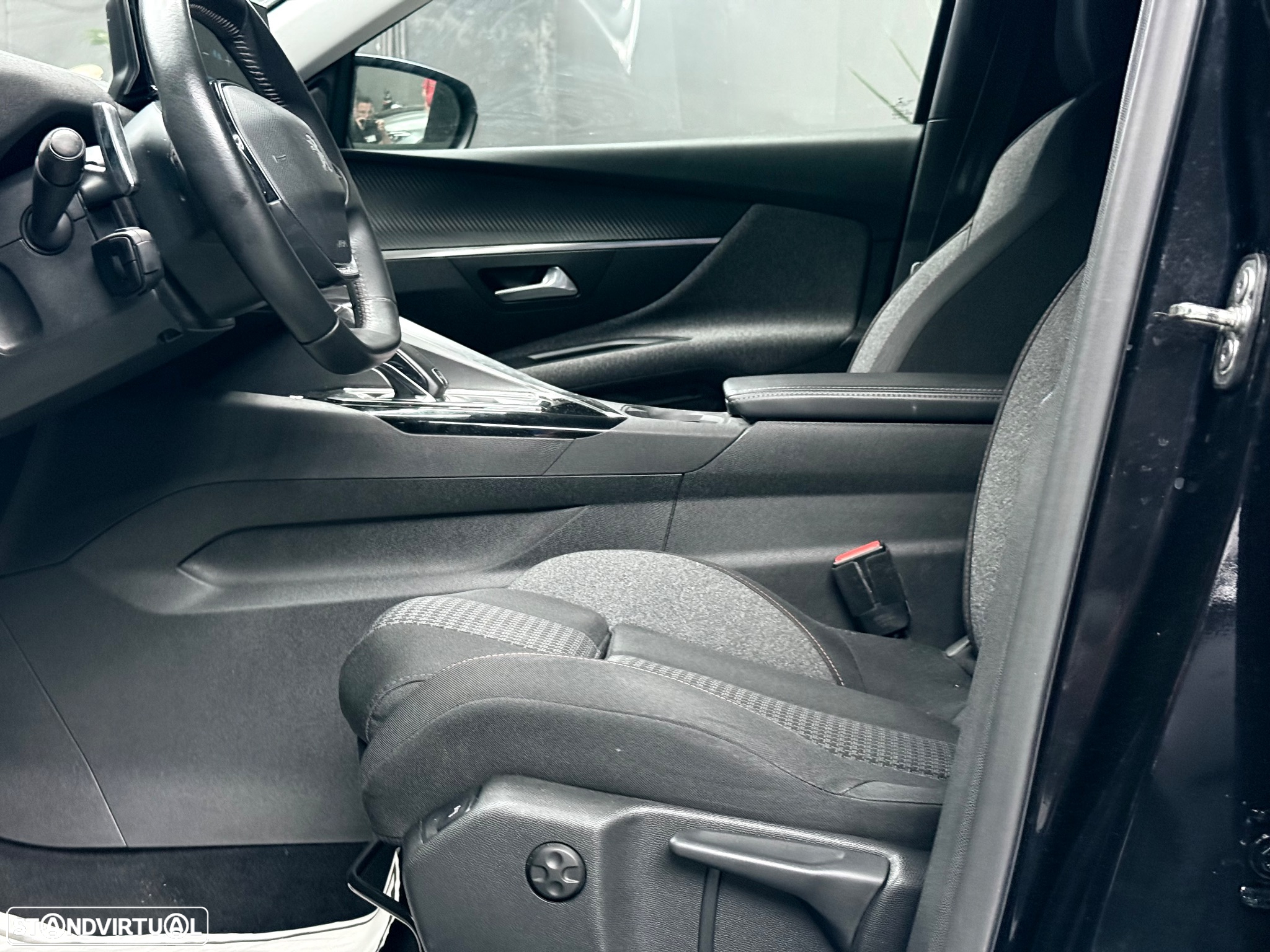 Peugeot 3008 BlueHDi 130 Stop & Start EAT8 Active Pack - 9