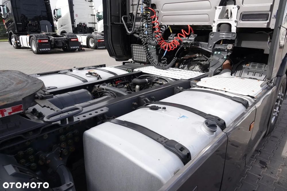 Scania S 500 / RETARDER / KLIMA POSTOJOWA / ALUFELGI / SKÓRY / OPONY 100% / ZBIORNIKI 1 400 L - 17