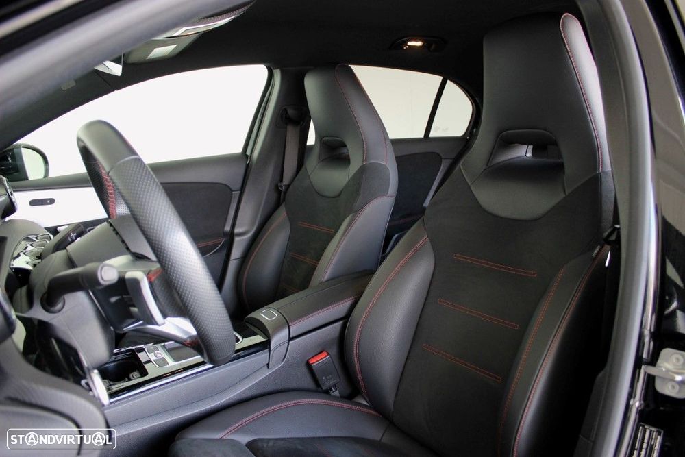 Mercedes-Benz A 250 e AMG Line - 9