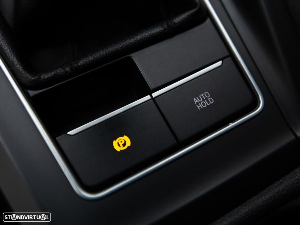 VW Golf 1.0 TSI Life - 18