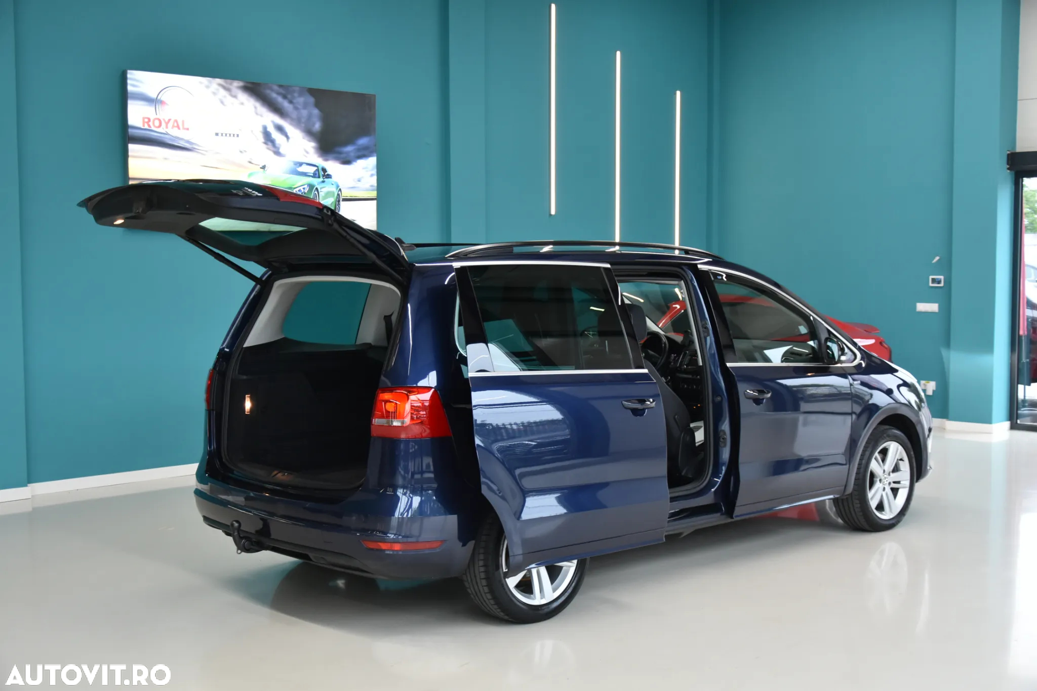 Volkswagen Sharan 2.0 TDI 4MOTION BlueMotion Technology Match - 28