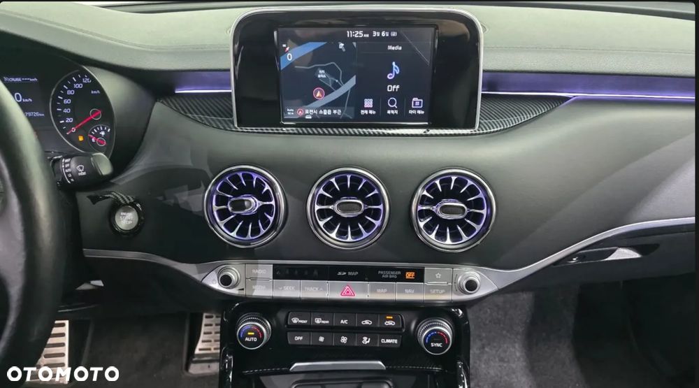 Kia Stinger 2.0 T-GDI L - 8