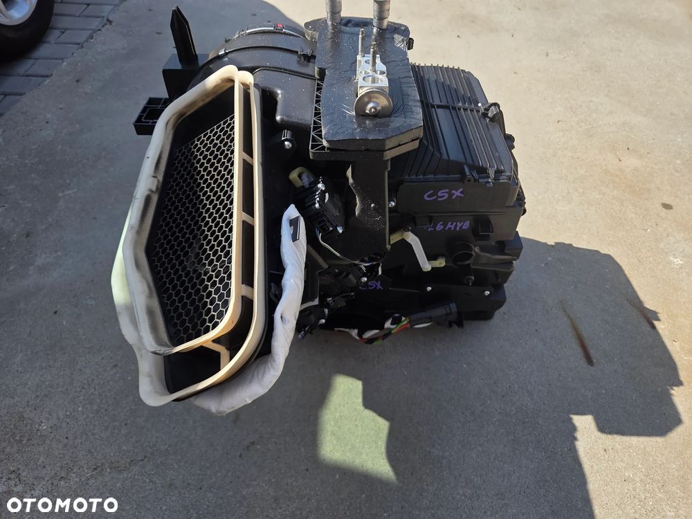 Nagrzewnica Citroen C5X 1.6 HYBRYDA  9840498380 - 4
