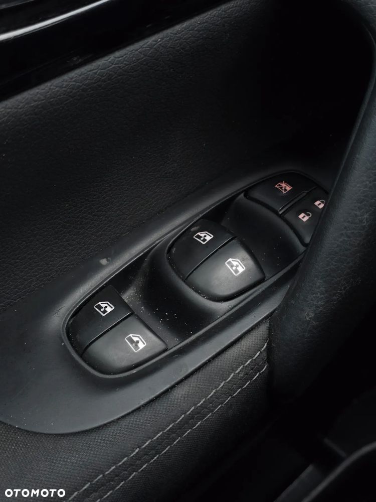 Nissan Qashqai 1.3 DIG-T Tekna DCT - 17