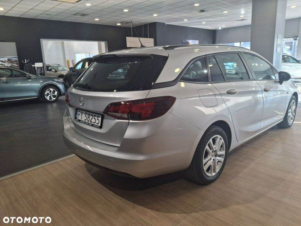Opel Astra - 5