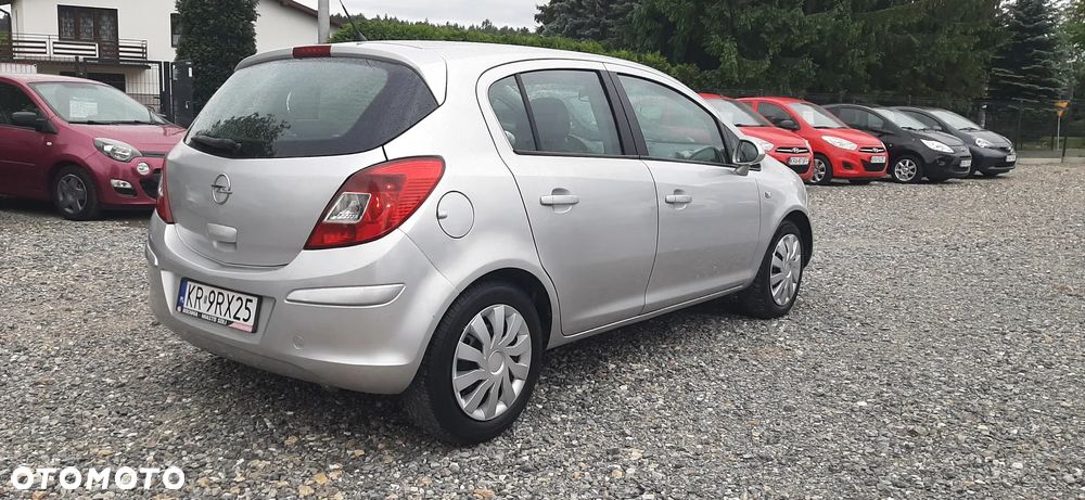 Opel Corsa - 17