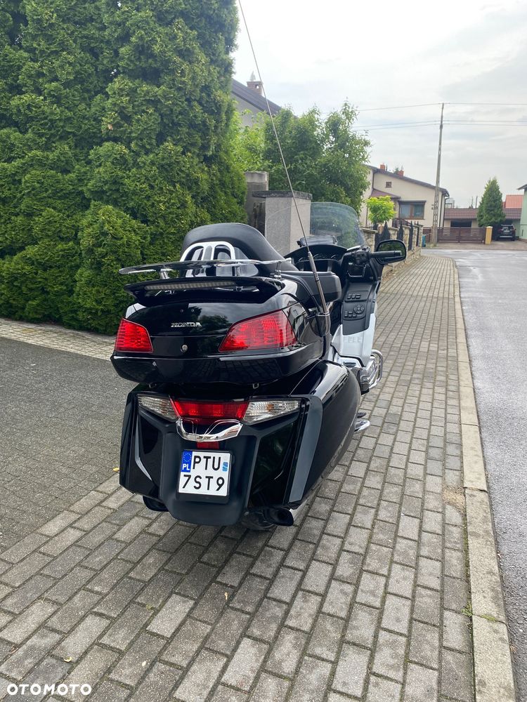 Honda GL - 5