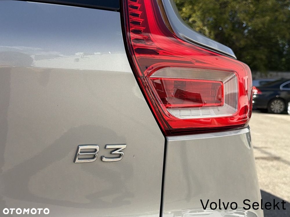 Volvo XC 40 - 29