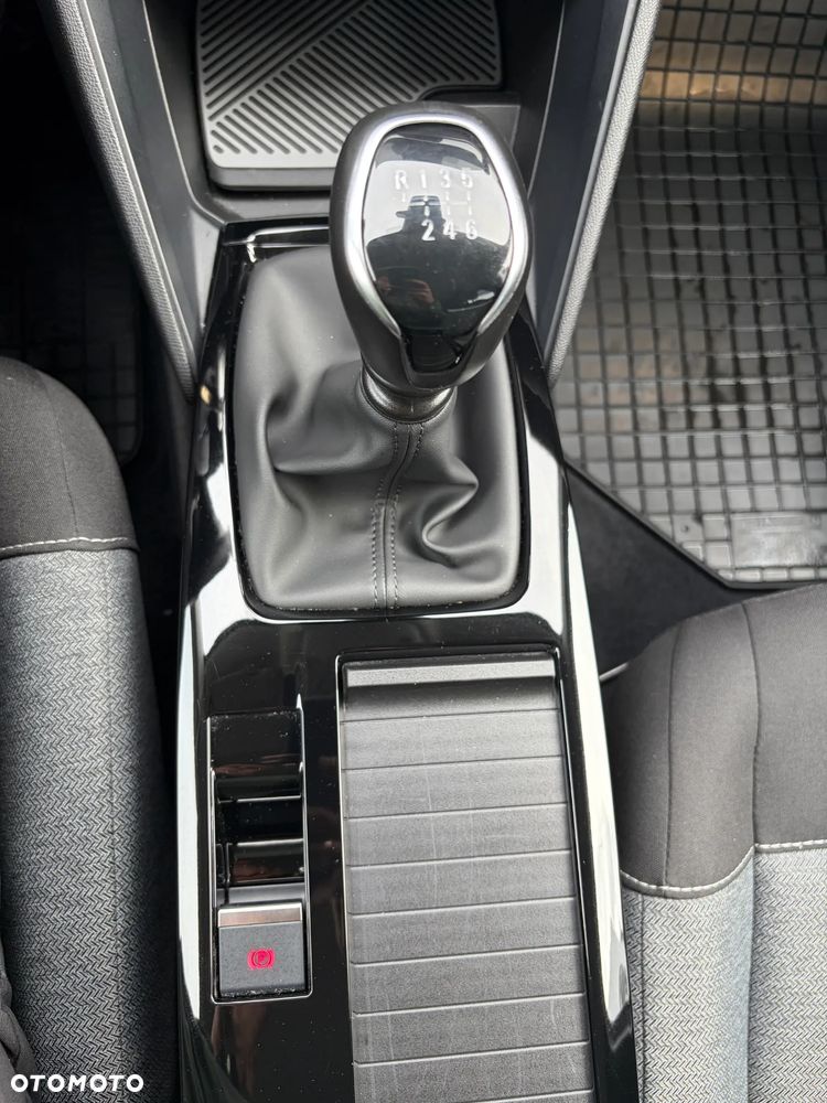 Citroën C4 1.2 PureTech You S&S - 17