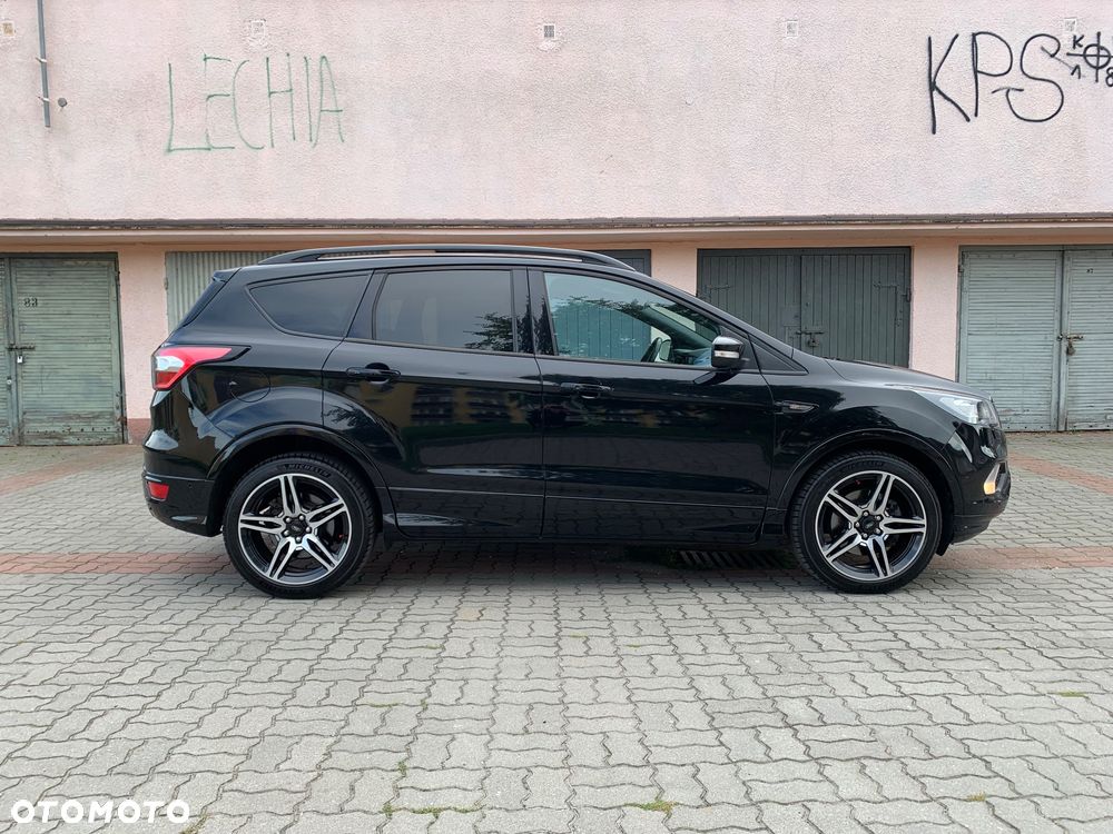 Ford Kuga - 30