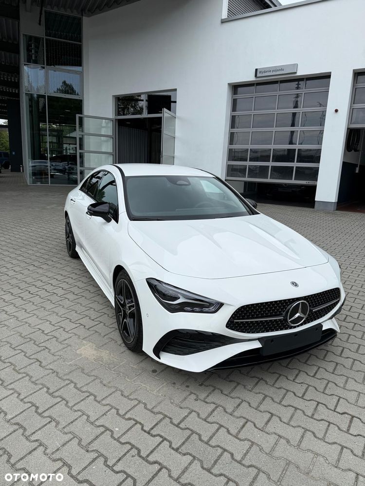 Mercedes-Benz CLA 200 mHEV AMG Line 7G-DCT - 4