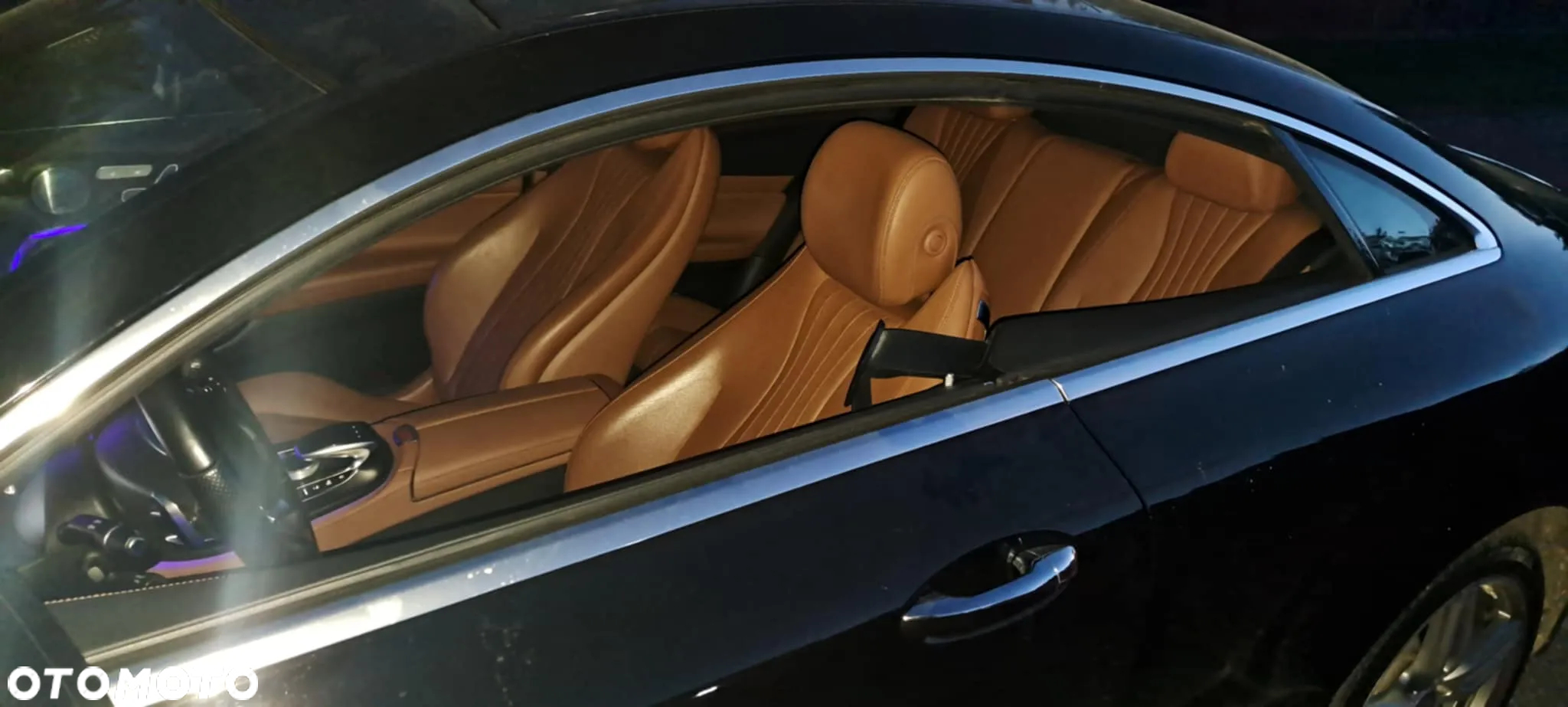 Mercedes-Benz Klasa E 400 4Matic Coupe 9G-TRONIC AMG Line - 10