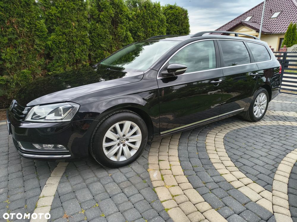 Volkswagen Passat 2.0 TDI DSG BlueMotion Technology Comfortline - 4
