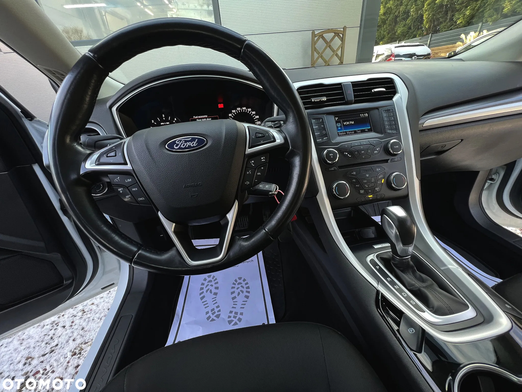 Ford Mondeo 2.0 TDCi Trend PowerShift - 26
