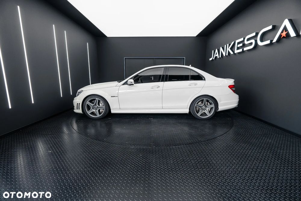 Mercedes-Benz Klasa C 63 AMG 7G-TRONIC - 6