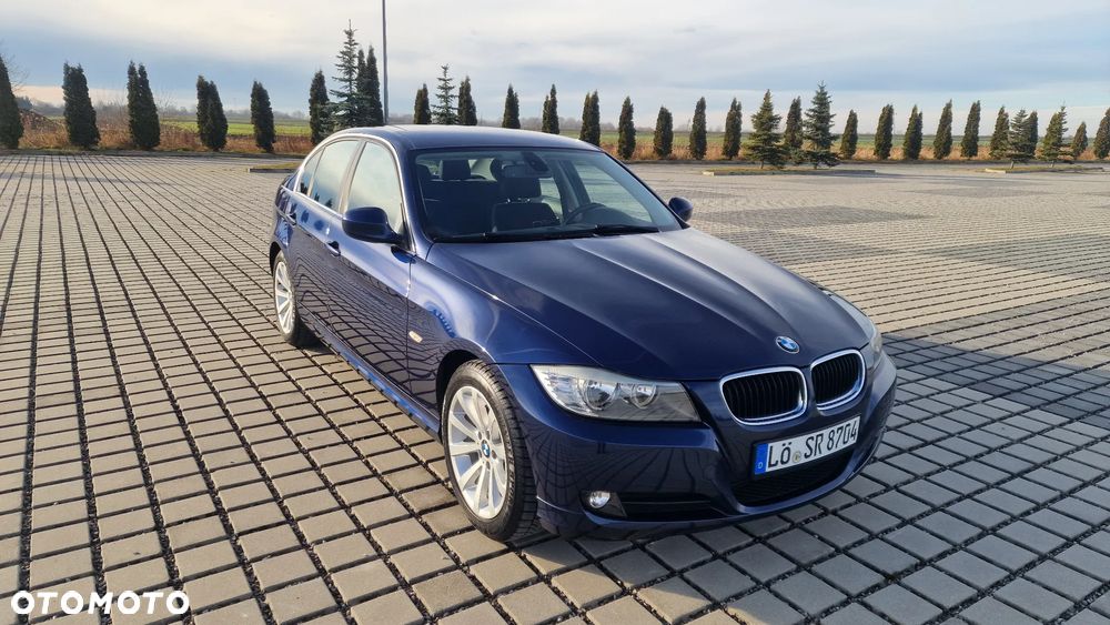 BMW Seria 3 320d - 4