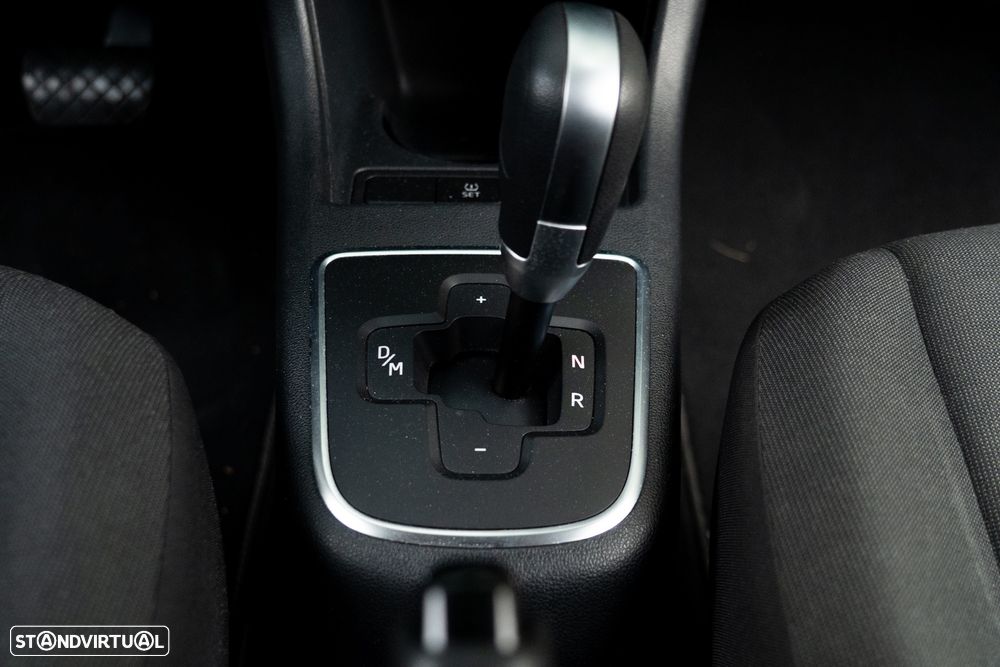 VW Up! 1.0 Move Auto - 17