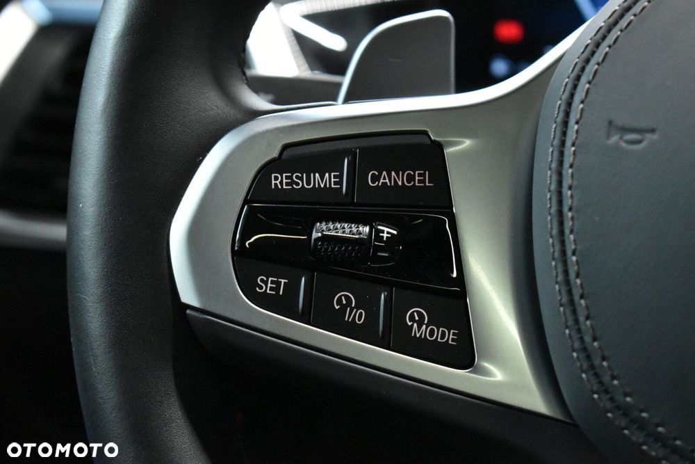 BMW X6 - 18