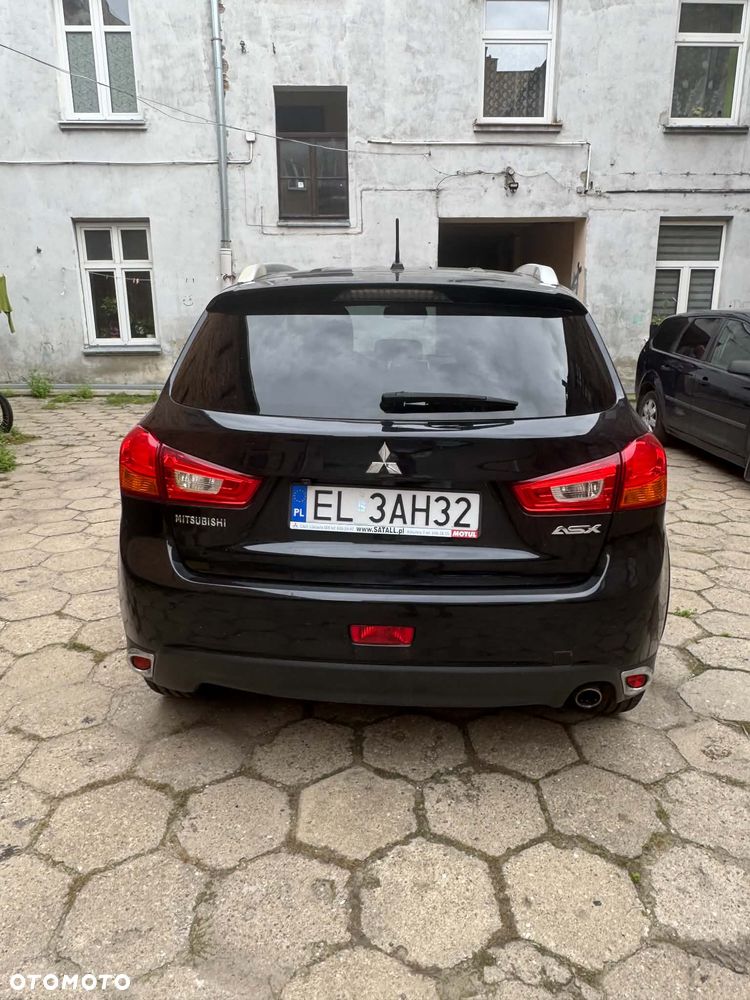 Mitsubishi Asx 2015 photo 4