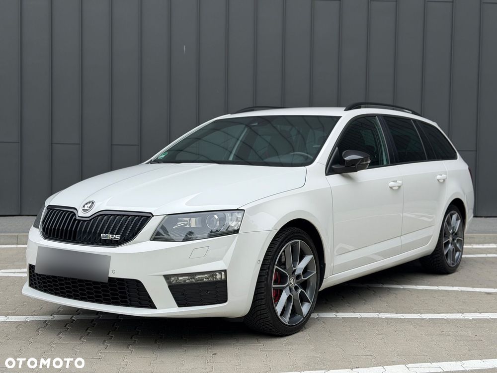 Skoda Octavia 2.0 TDI DSG RS - 3